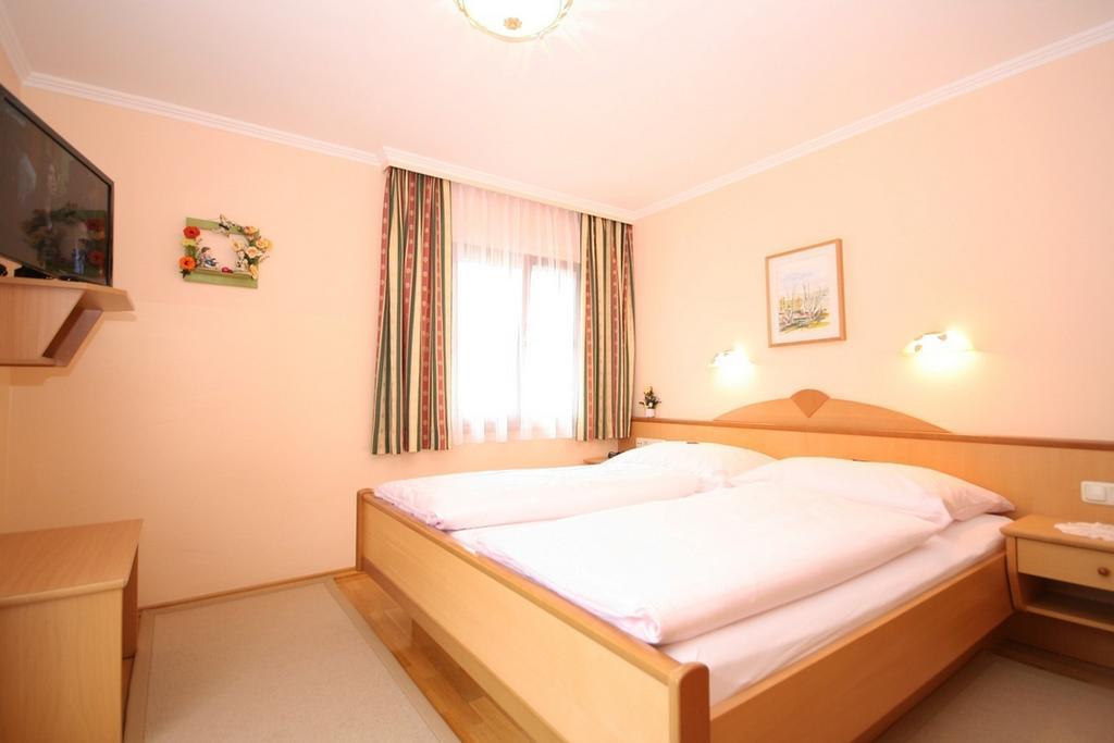 Haus Meissnitzer Room photo